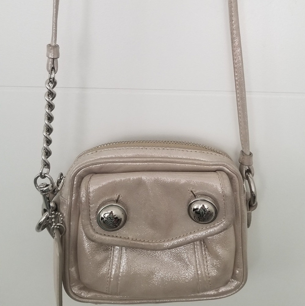 Coach Poppy crossbody bag / purse - super cute, excellent condition